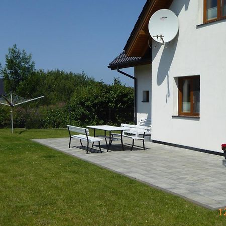 Villa Gena Мендзиводзе Екстериор снимка